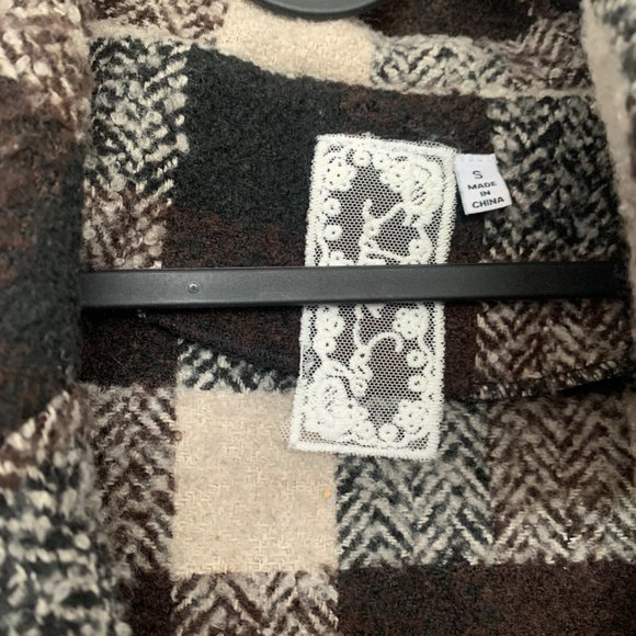 Plaid Coat/Shacket - Picture 2 of 3